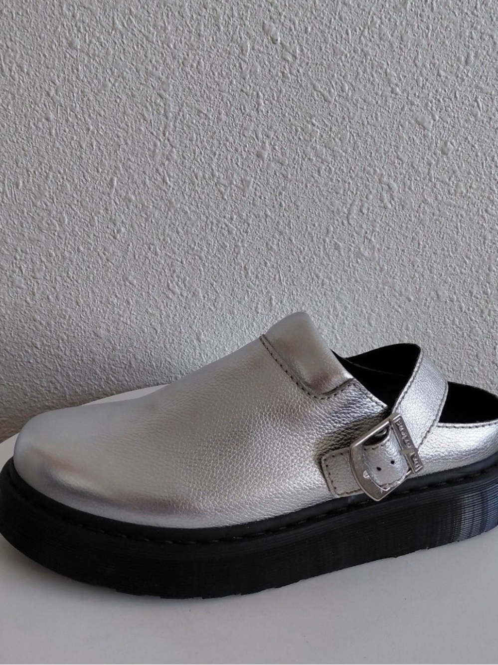 Dr. Martens Laketen Mules - Picture 2 of 5